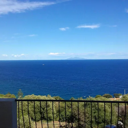 Appartement With One Bedroom In Pietranera With Wonderful Sea View And Terrace *